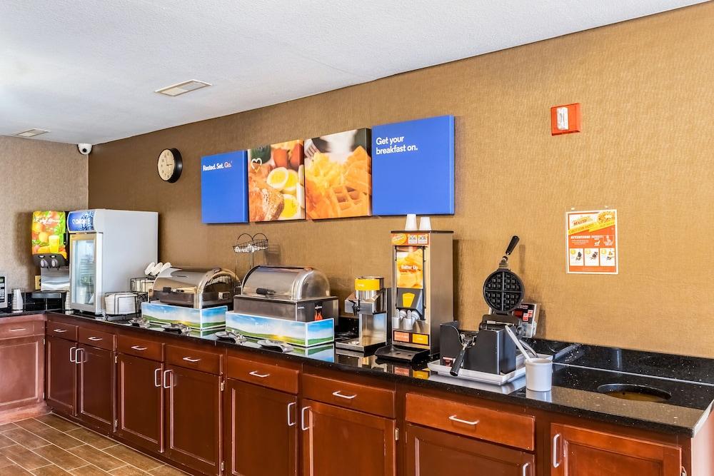 Comfort Inn & Suites Cincinnati Eastgate Kültér fotó