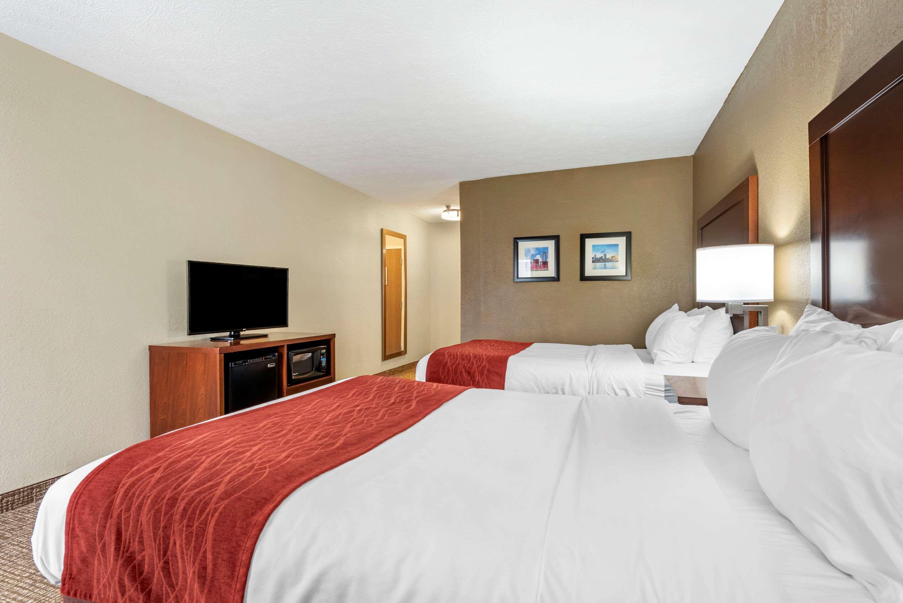 Comfort Inn & Suites Cincinnati Eastgate Kültér fotó