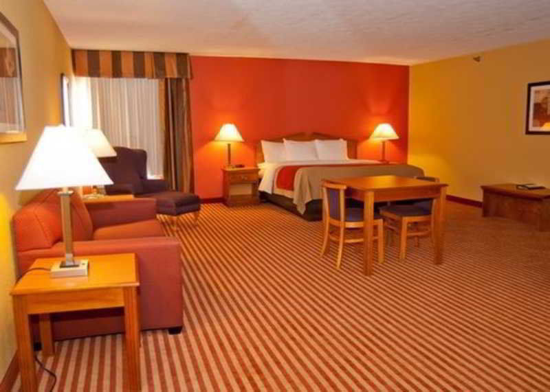 Comfort Inn & Suites Cincinnati Eastgate Kültér fotó