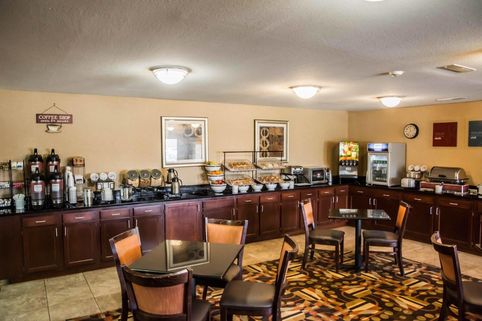 Comfort Inn & Suites Cincinnati Eastgate Kültér fotó