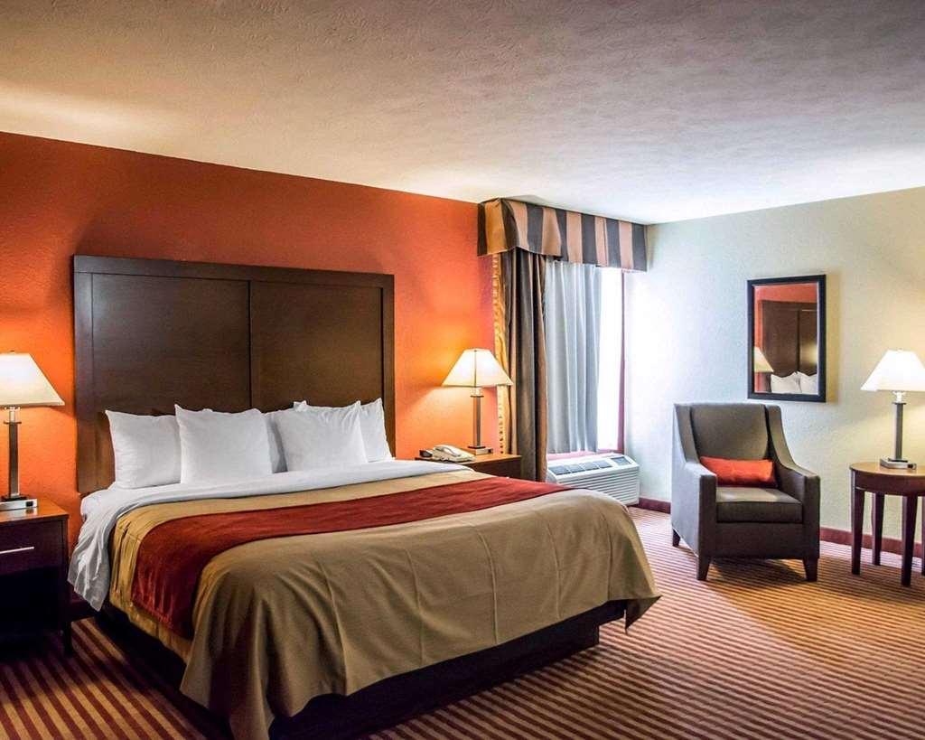 Comfort Inn & Suites Cincinnati Eastgate Szoba fotó
